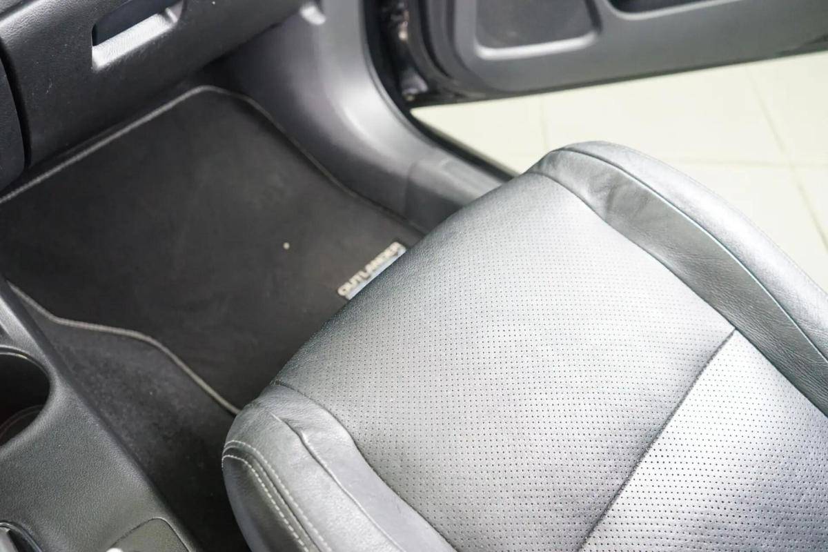 mitsubishi-outlander-2014-hibrido-a-gasolina-1998cc