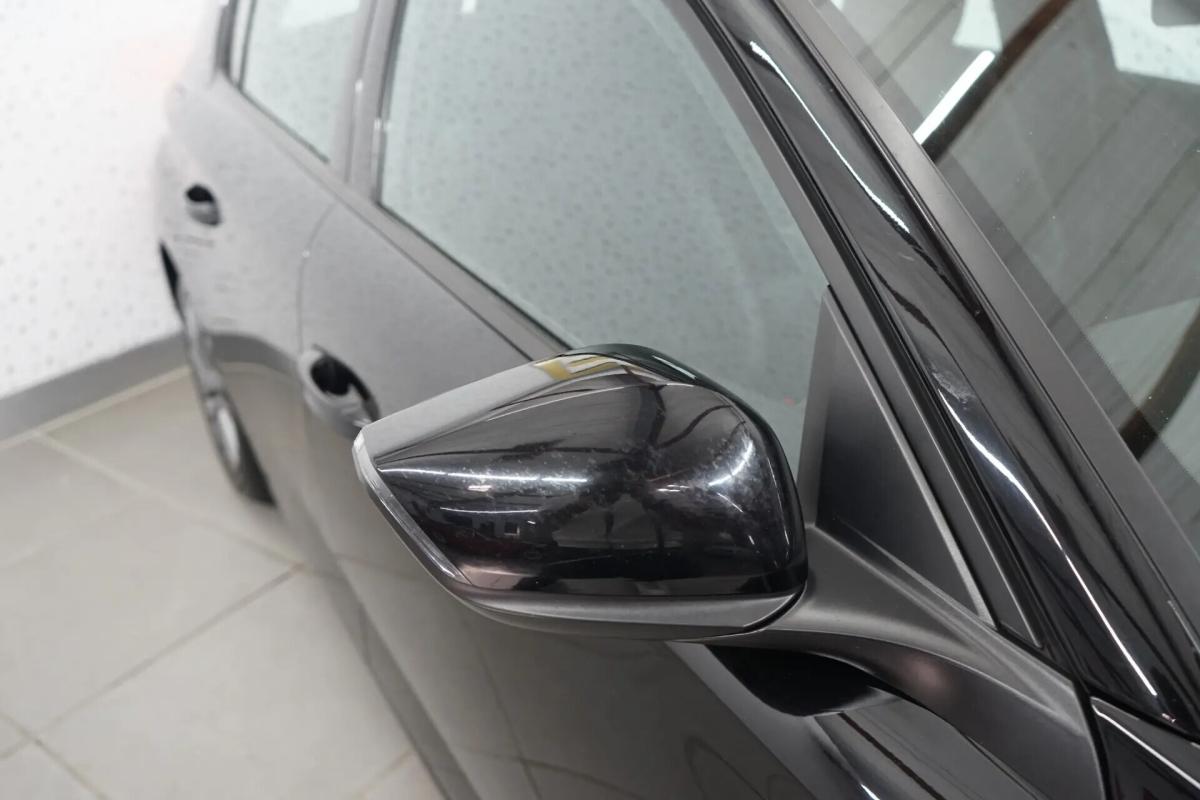 peugeot-308-2022-gasolina-1199cc