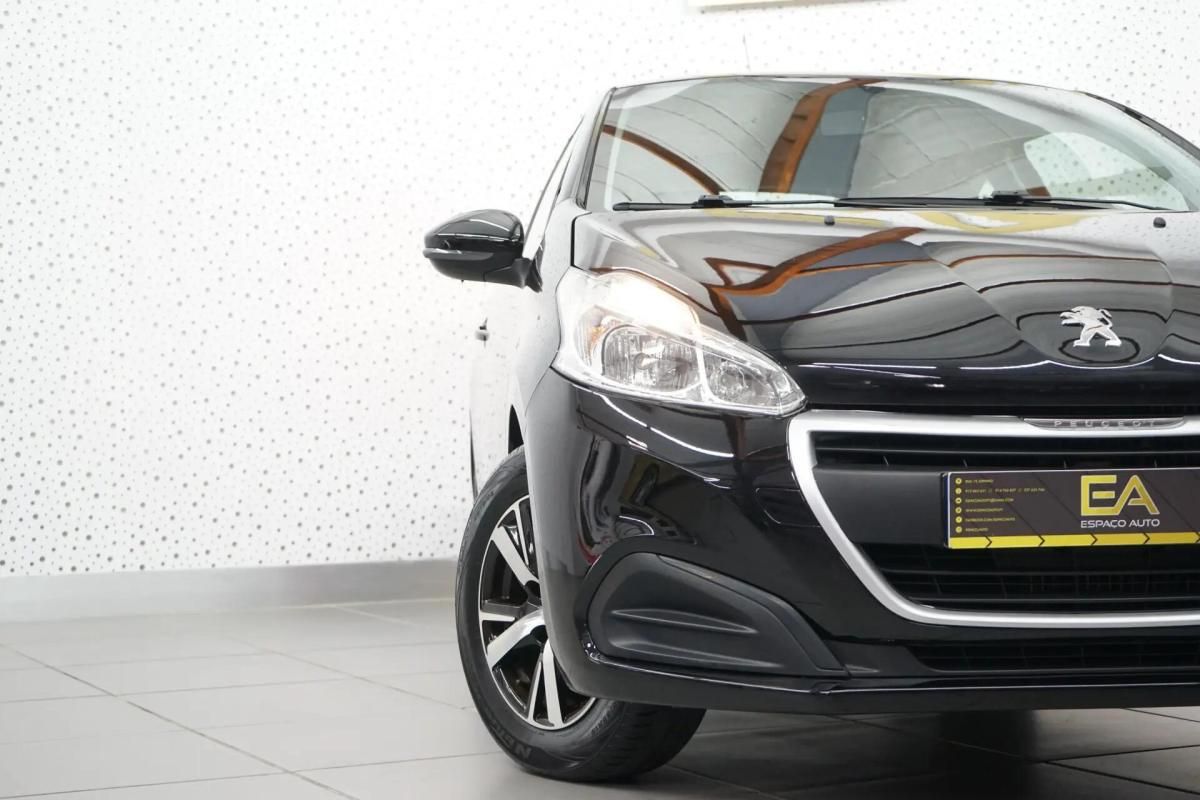 peugeot-208-2016-gasolina-1199cc