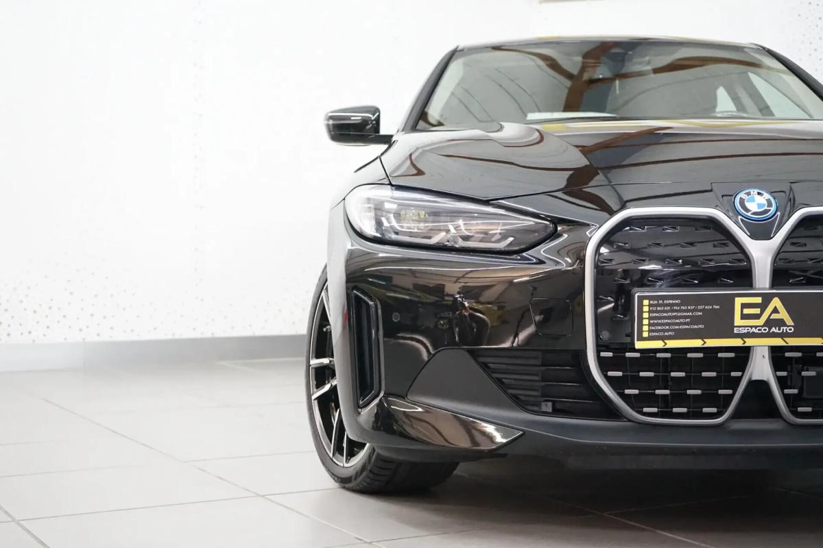 bmw-serie-4-i4-edrive40-83-9-kwh-2023-eletrico-0cc