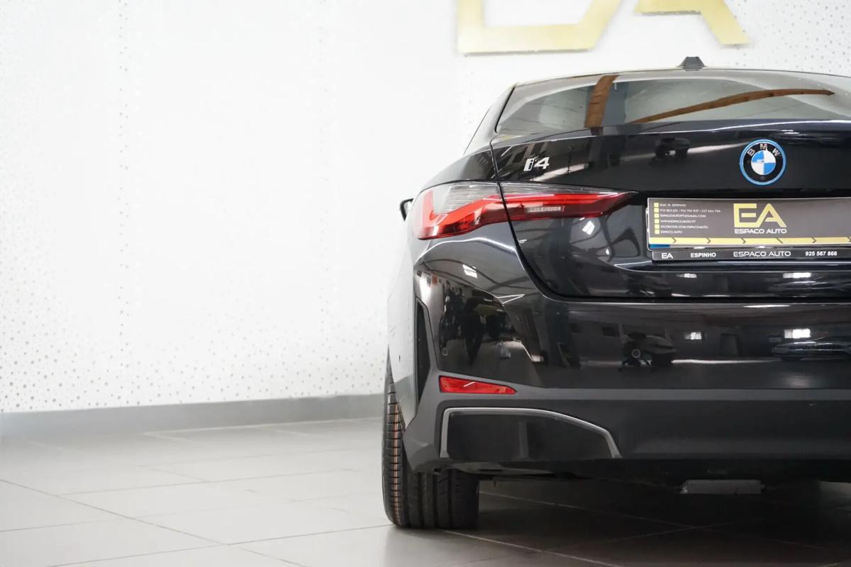 bmw-serie-4-i4-edrive40-83-9-kwh-2023-eletrico-0cc