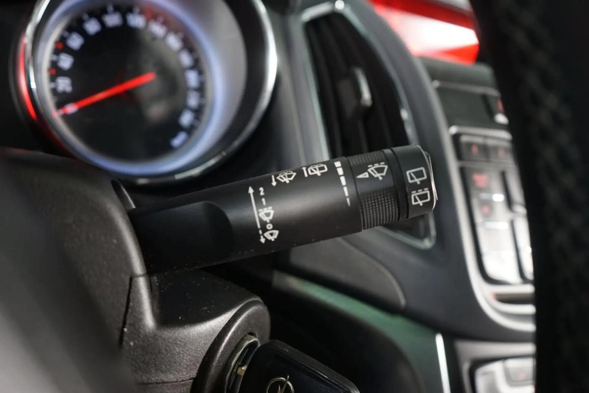 opel-zafira-2012-diesel-1956cc