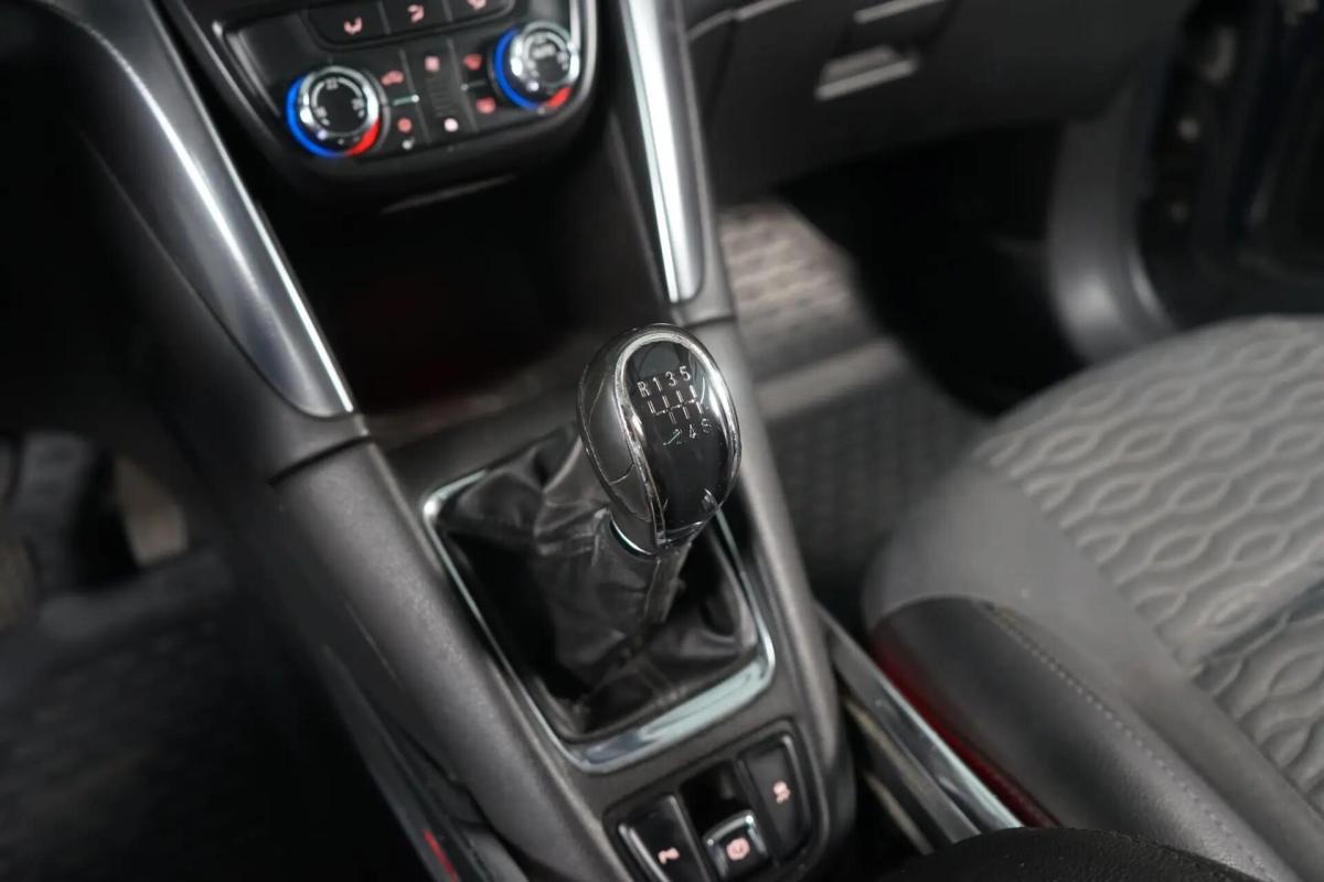 opel-zafira-2012-diesel-1956cc