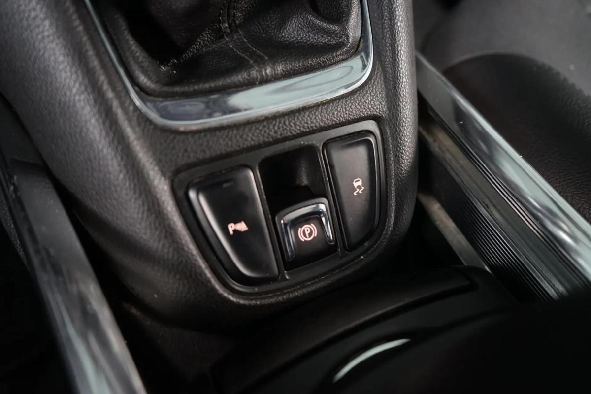 opel-zafira-2012-diesel-1956cc