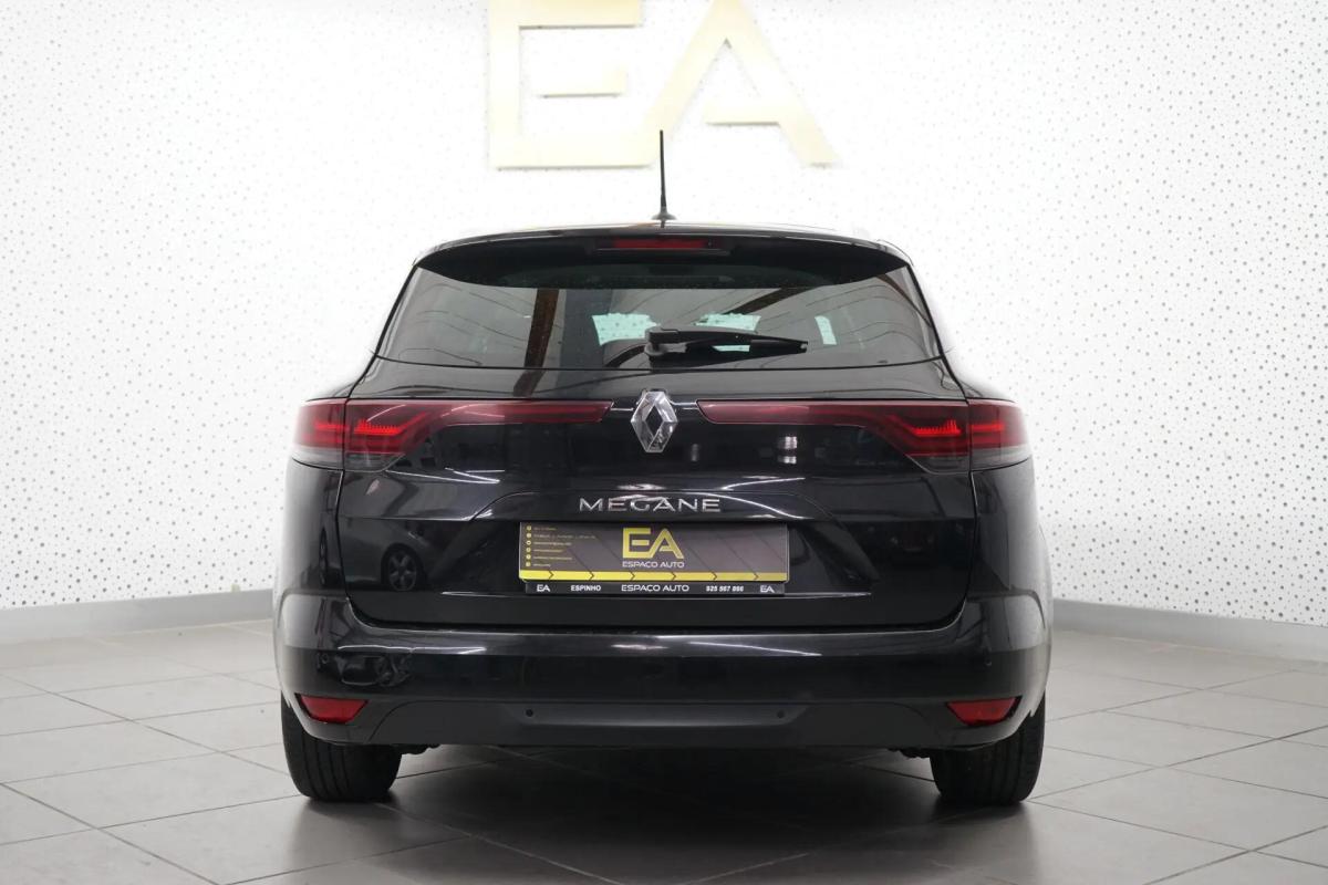 renault-megane-sport-tourer-2021-gasolina-1332cc