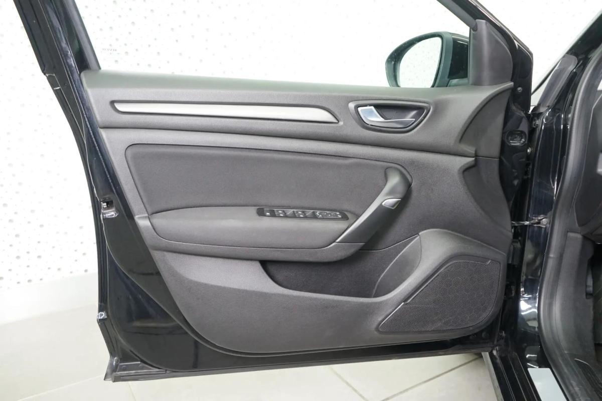 renault-megane-sport-tourer-2021-gasolina-1332cc