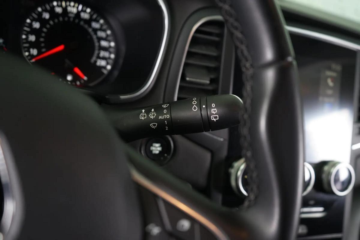 renault-megane-sport-tourer-2021-gasolina-1332cc
