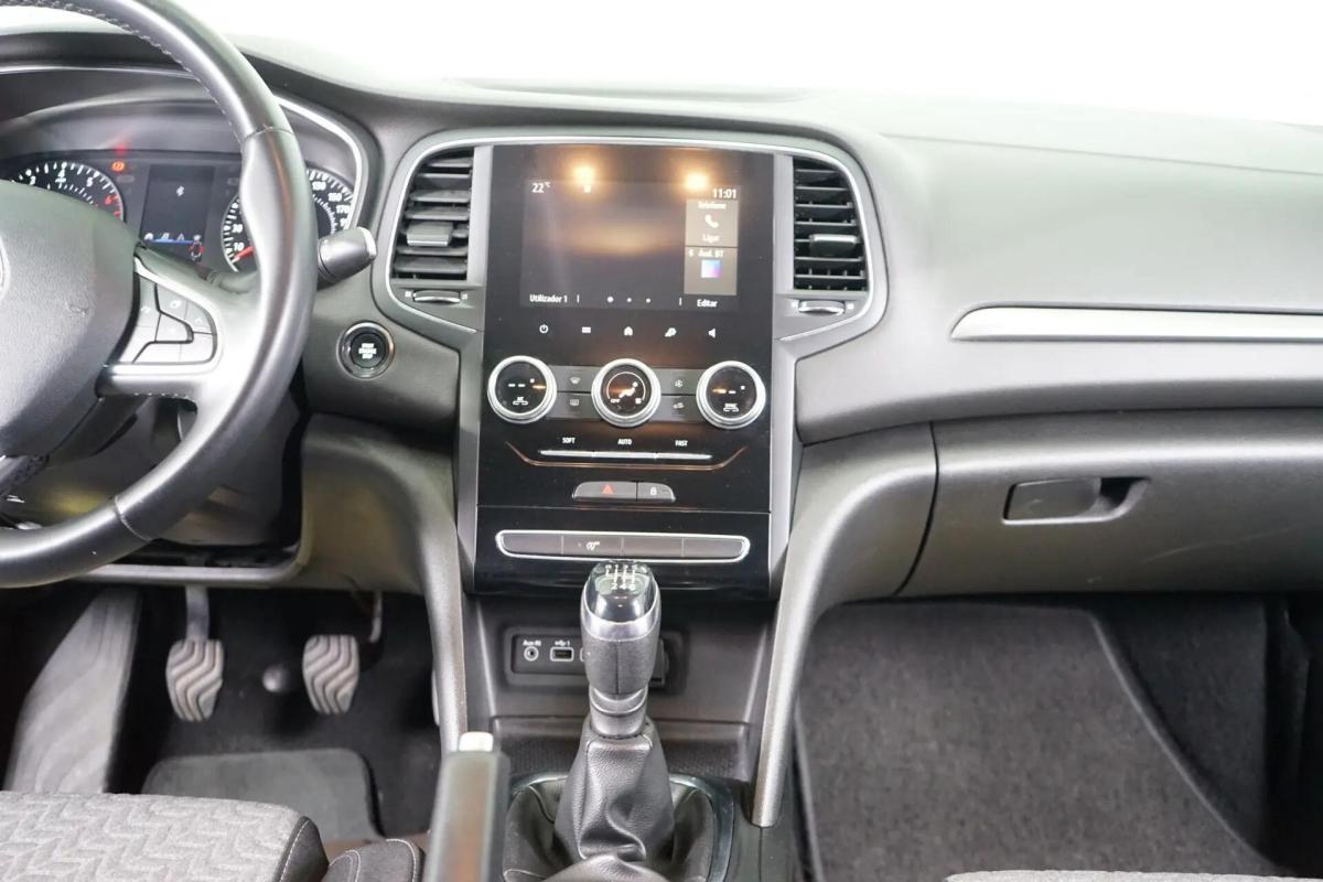 renault-megane-sport-tourer-2021-gasolina-1332cc