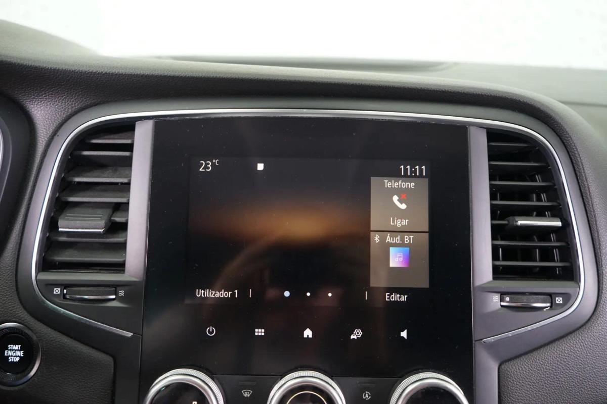 renault-megane-sport-tourer-2021-gasolina-1332cc