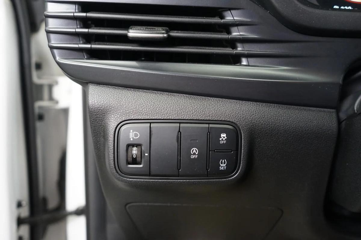 hyundai-bayon-2023-gasolina-998cc