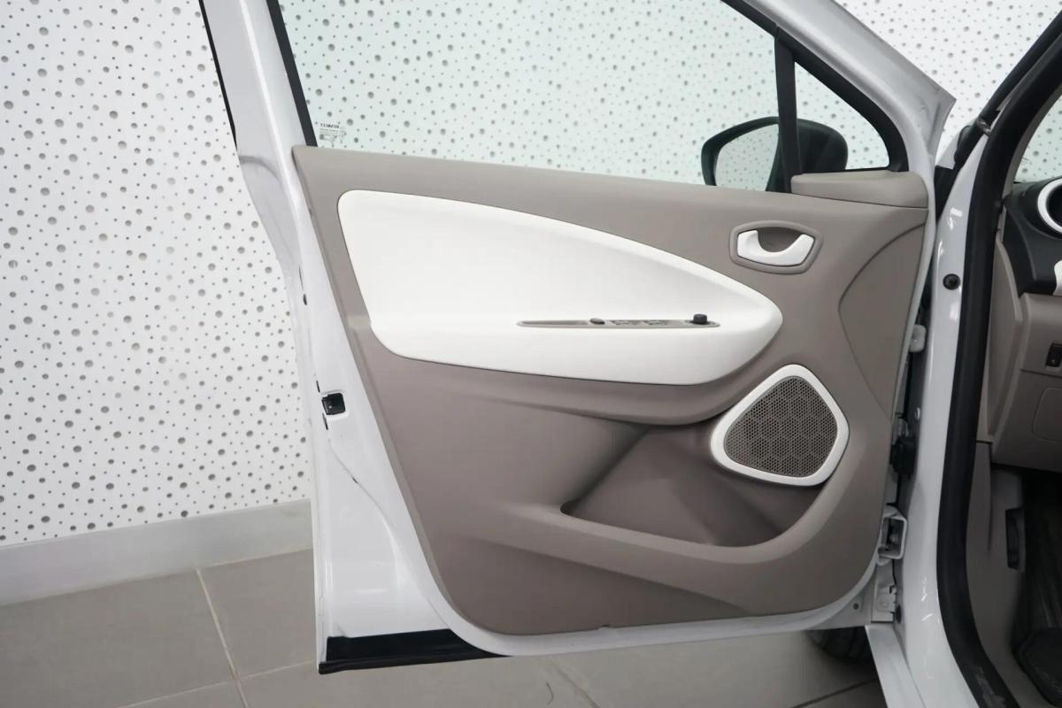 renault-zoe-2019-eletrico-0cc