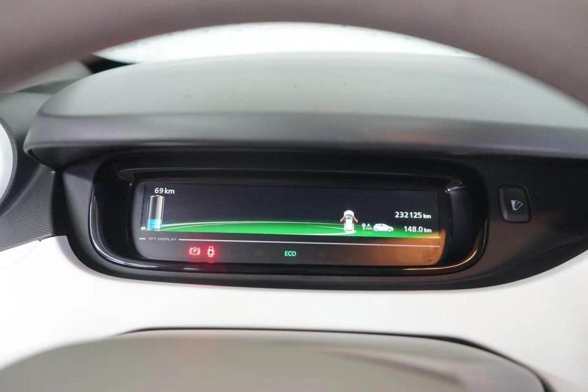 renault-zoe-2019-eletrico-0cc