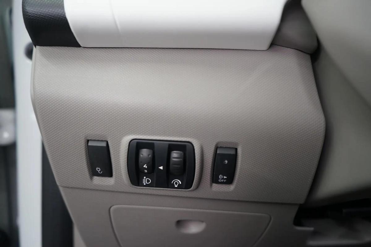 renault-zoe-2019-eletrico-0cc