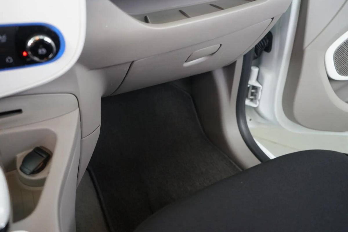 renault-zoe-2019-eletrico-0cc
