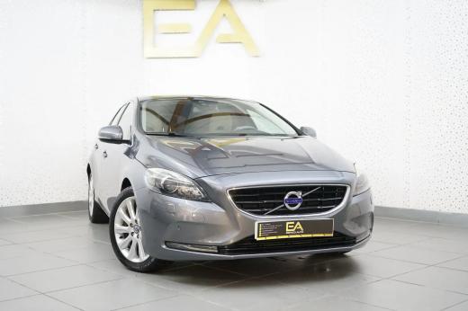 volvo-v40-2013-diesel-1560cc