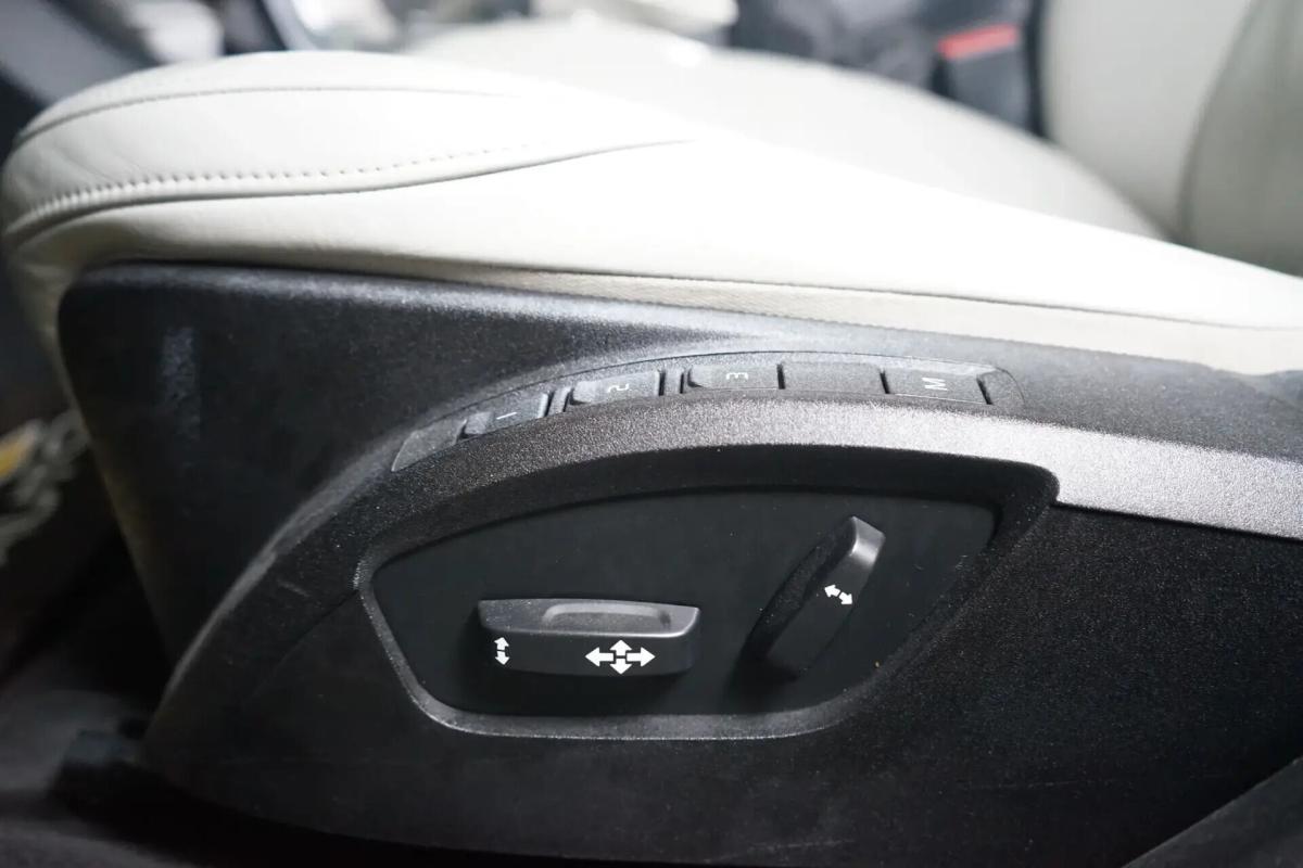 volvo-v40-2013-diesel-1560cc