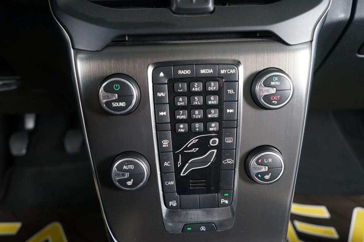 volvo-v40-2013-diesel-1560cc