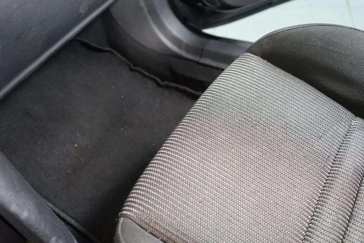 peugeot-407-2009-diesel-1997cc