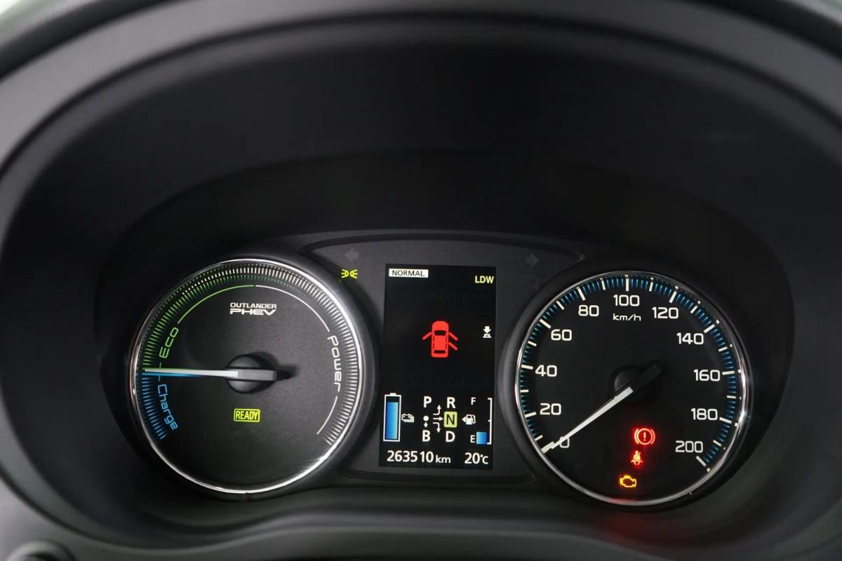 mitsubishi-outlander-2013-hibrido-a-gasolina-1998cc