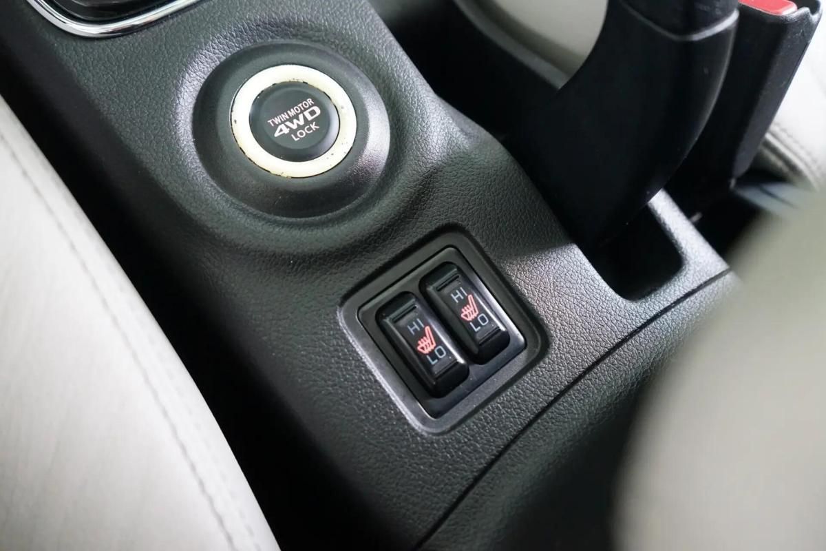 mitsubishi-outlander-2013-hibrido-a-gasolina-1998cc