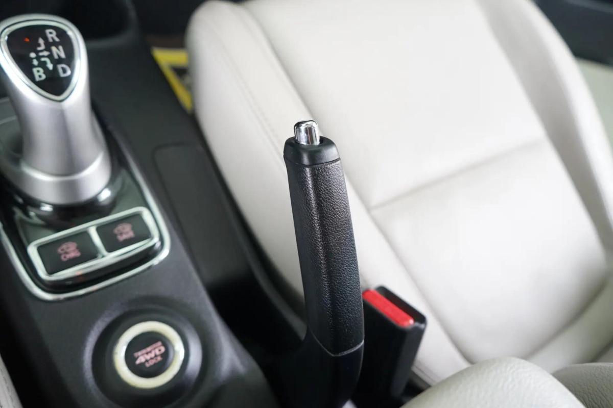 mitsubishi-outlander-2013-hibrido-a-gasolina-1998cc