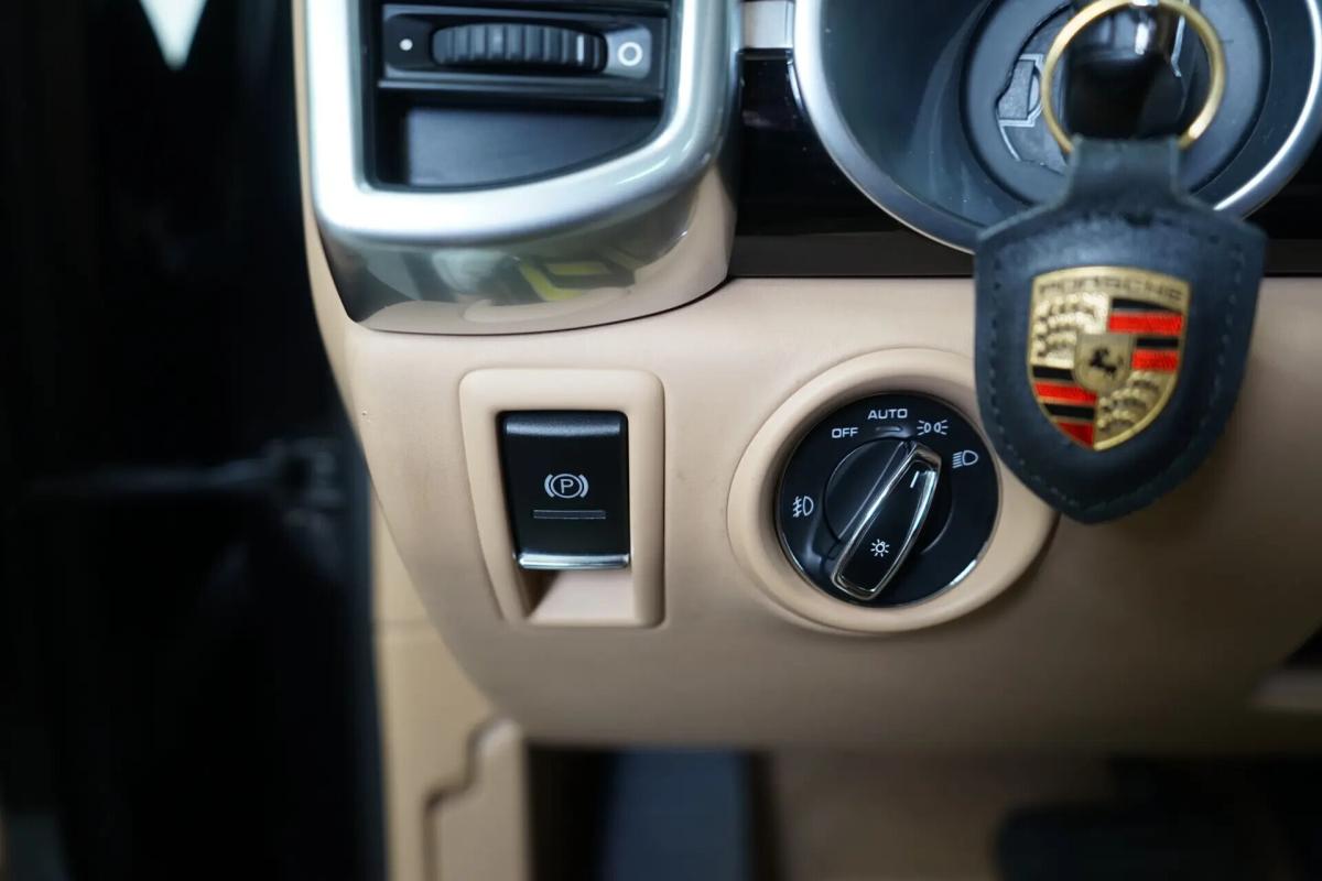porsche-cayenne-2014-diesel-2967cc