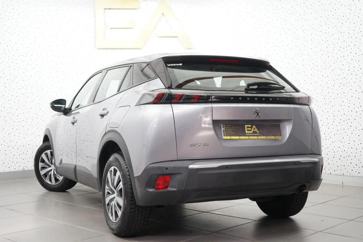 peugeot-2008-2021-gasolina-1199cc