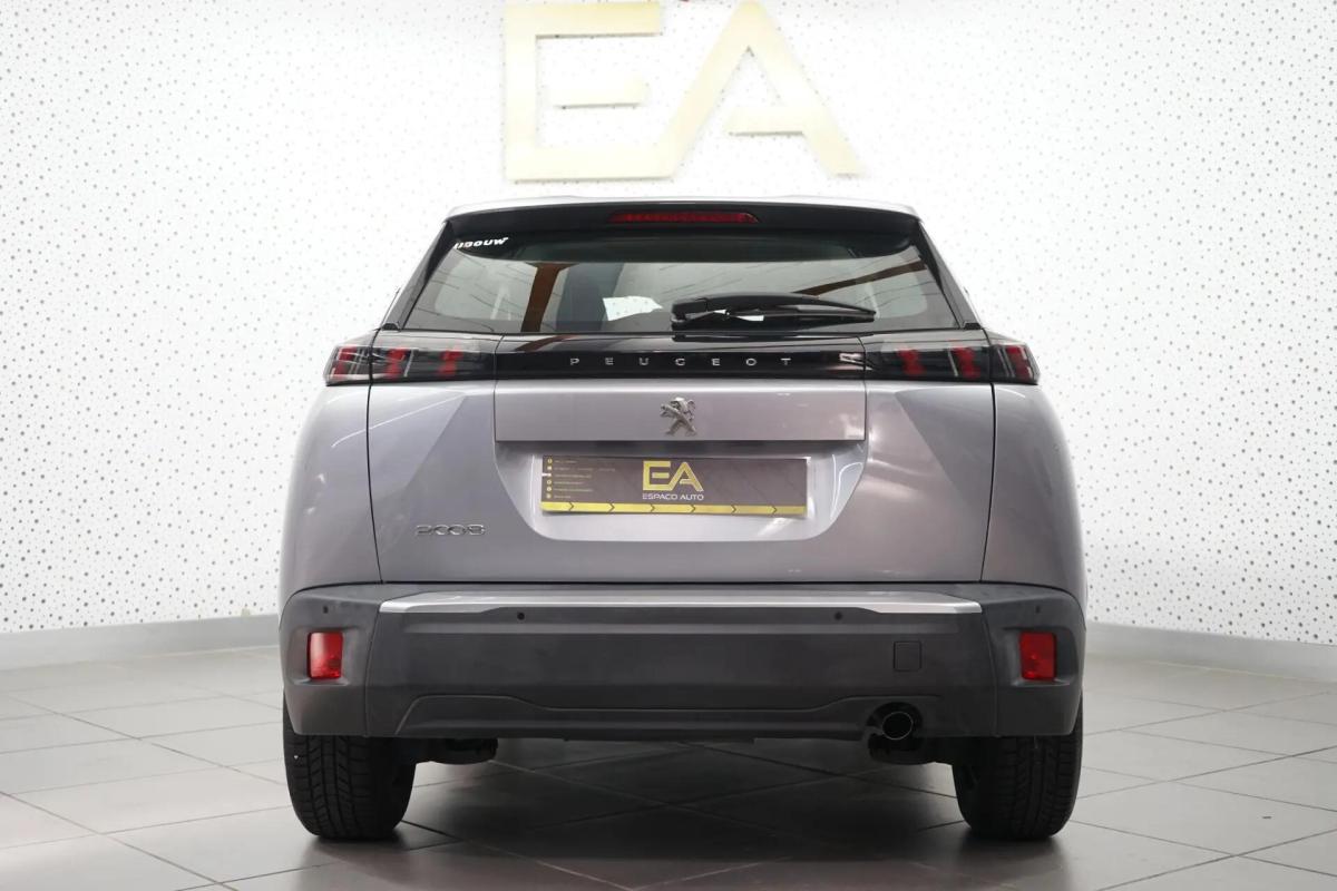 peugeot-2008-2021-gasolina-1199cc