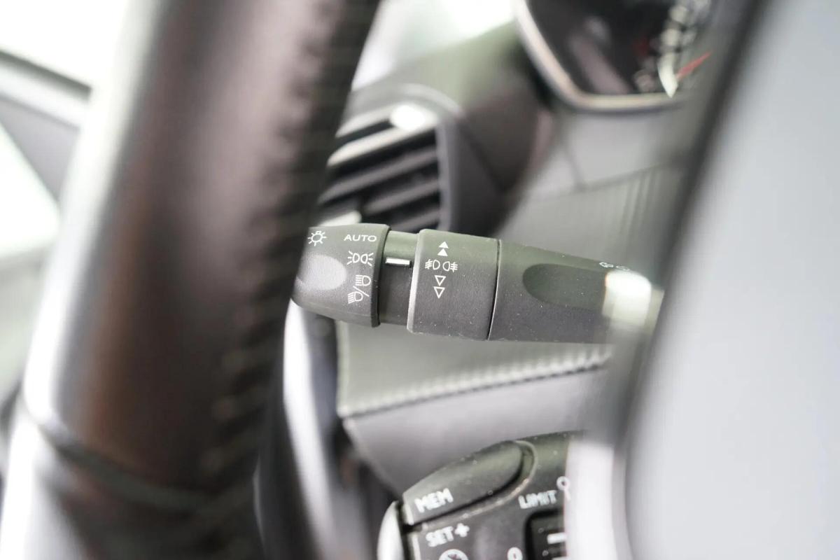 peugeot-2008-2021-gasolina-1199cc