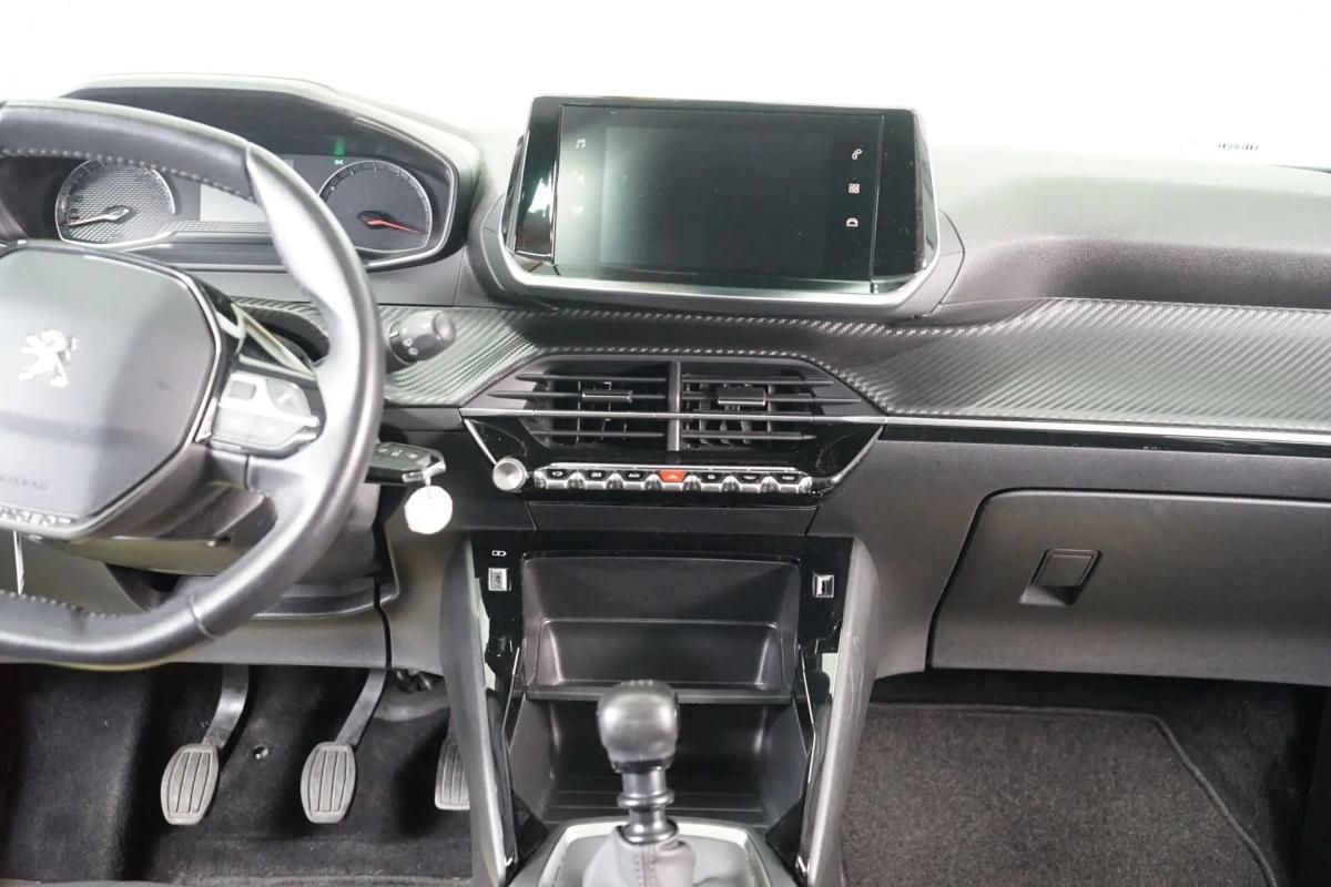 peugeot-2008-2021-gasolina-1199cc