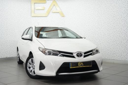 toyota-auris-2014-diesel-1364cc
