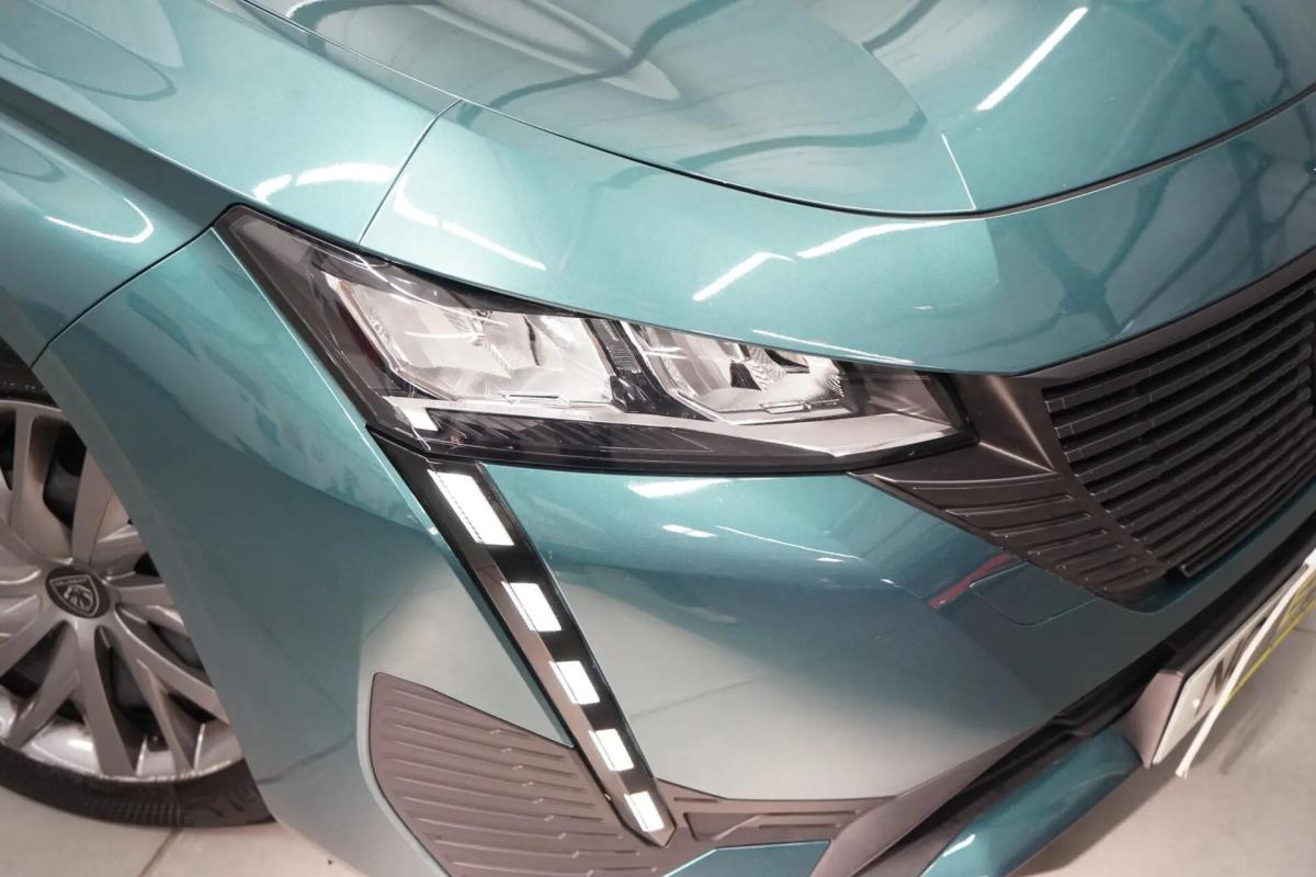 peugeot-308-sw-2022-gasolina-1199cc