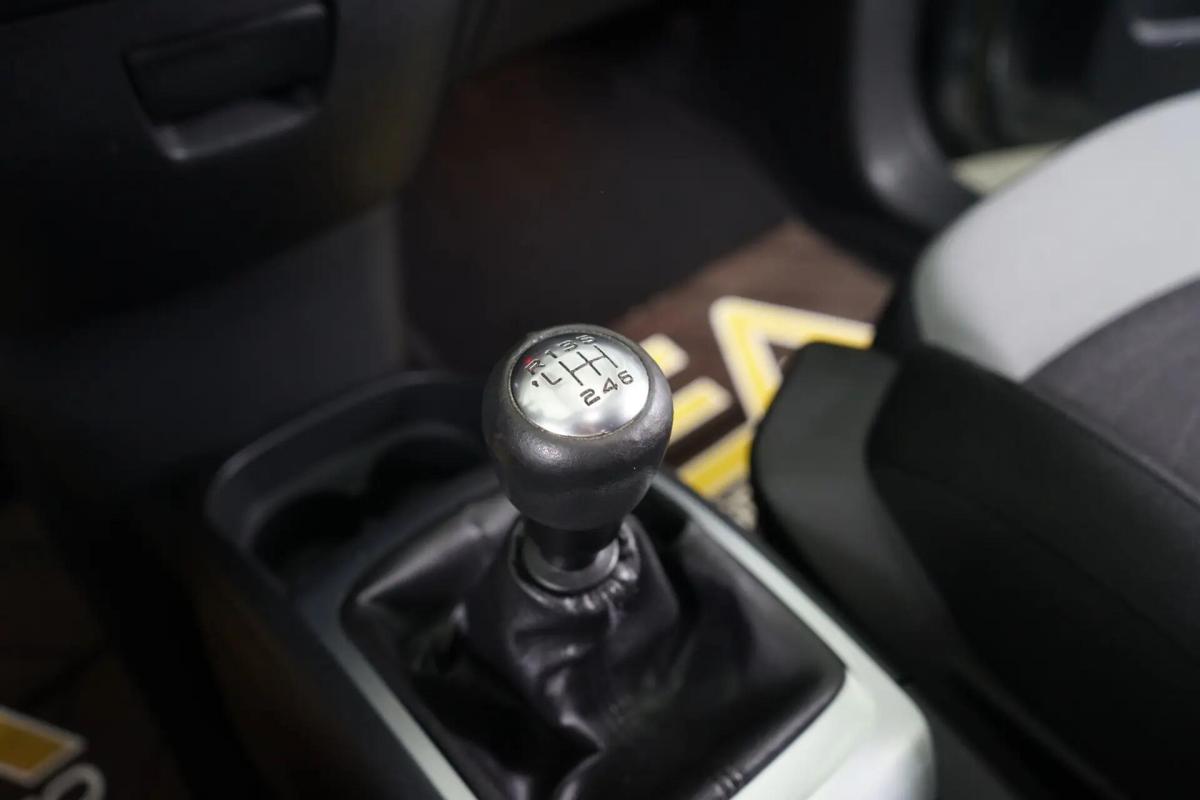 citroen-c4-grand-picasso-2015-diesel-1560cc