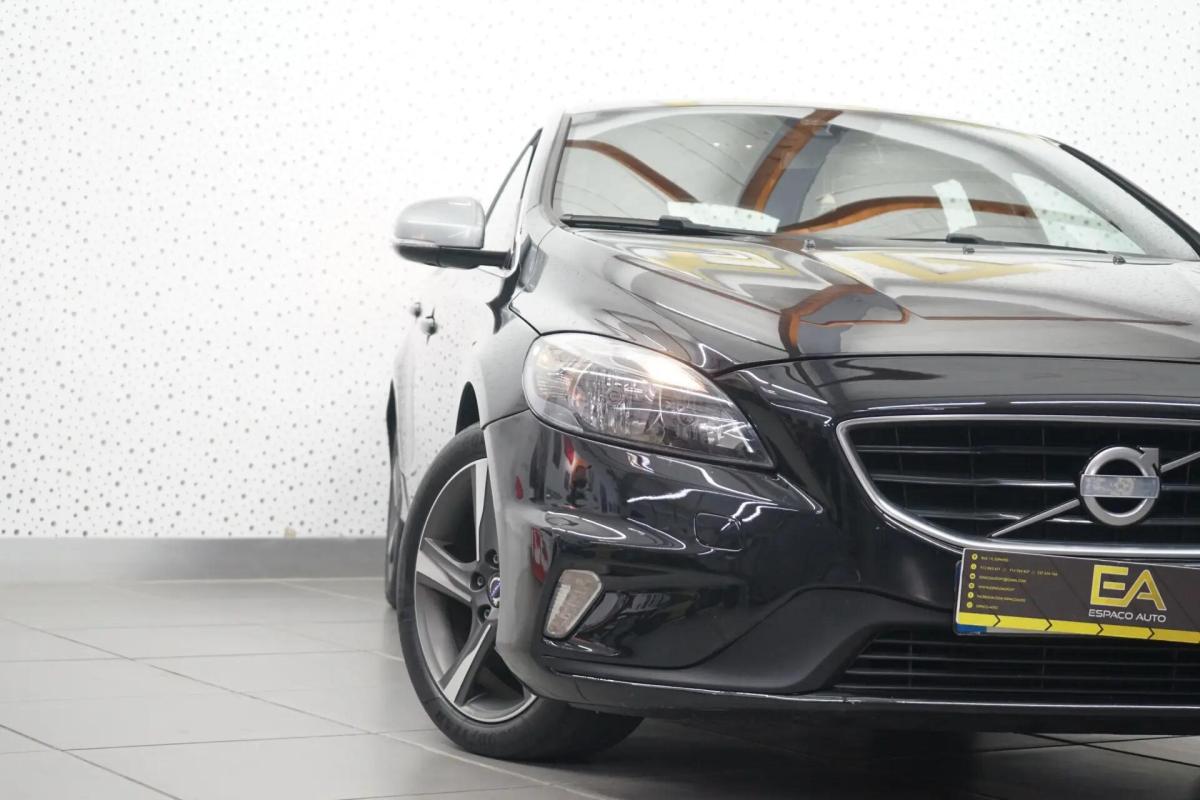 volvo-v40-2013-diesel-1560cc