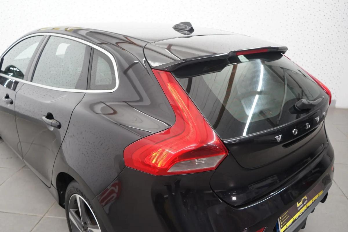 volvo-v40-2013-diesel-1560cc