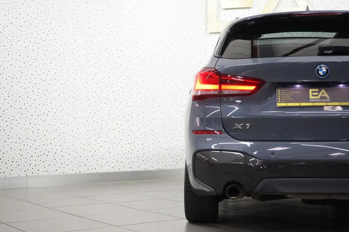 bmw-x1-xdrive25e-2022-hibrido-a-gasolina-1499cc