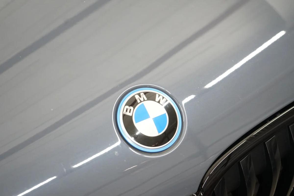 bmw-x1-xdrive25e-2022-hibrido-a-gasolina-1499cc