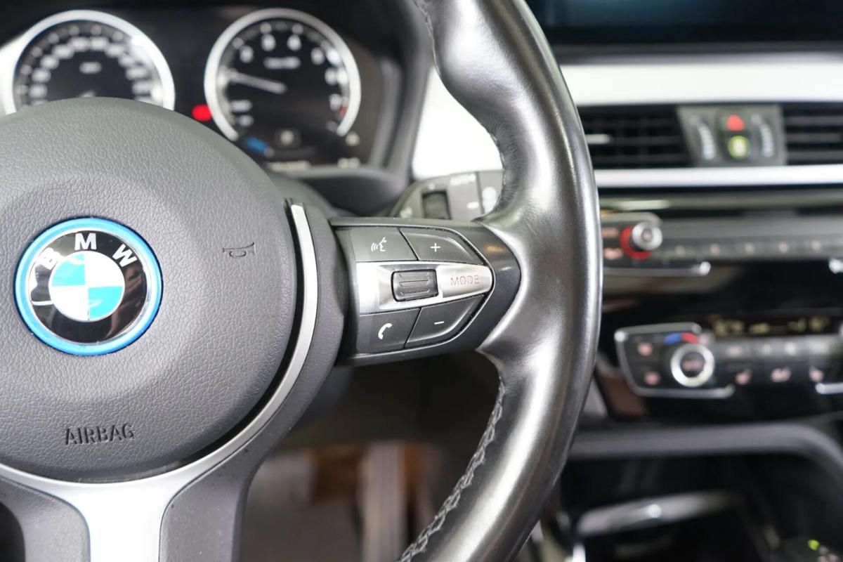 bmw-x1-xdrive25e-2022-hibrido-a-gasolina-1499cc