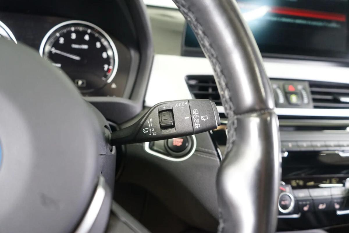 bmw-x1-xdrive25e-2022-hibrido-a-gasolina-1499cc