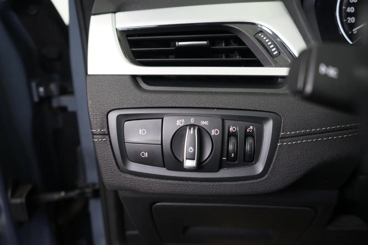 bmw-x1-xdrive25e-2022-hibrido-a-gasolina-1499cc