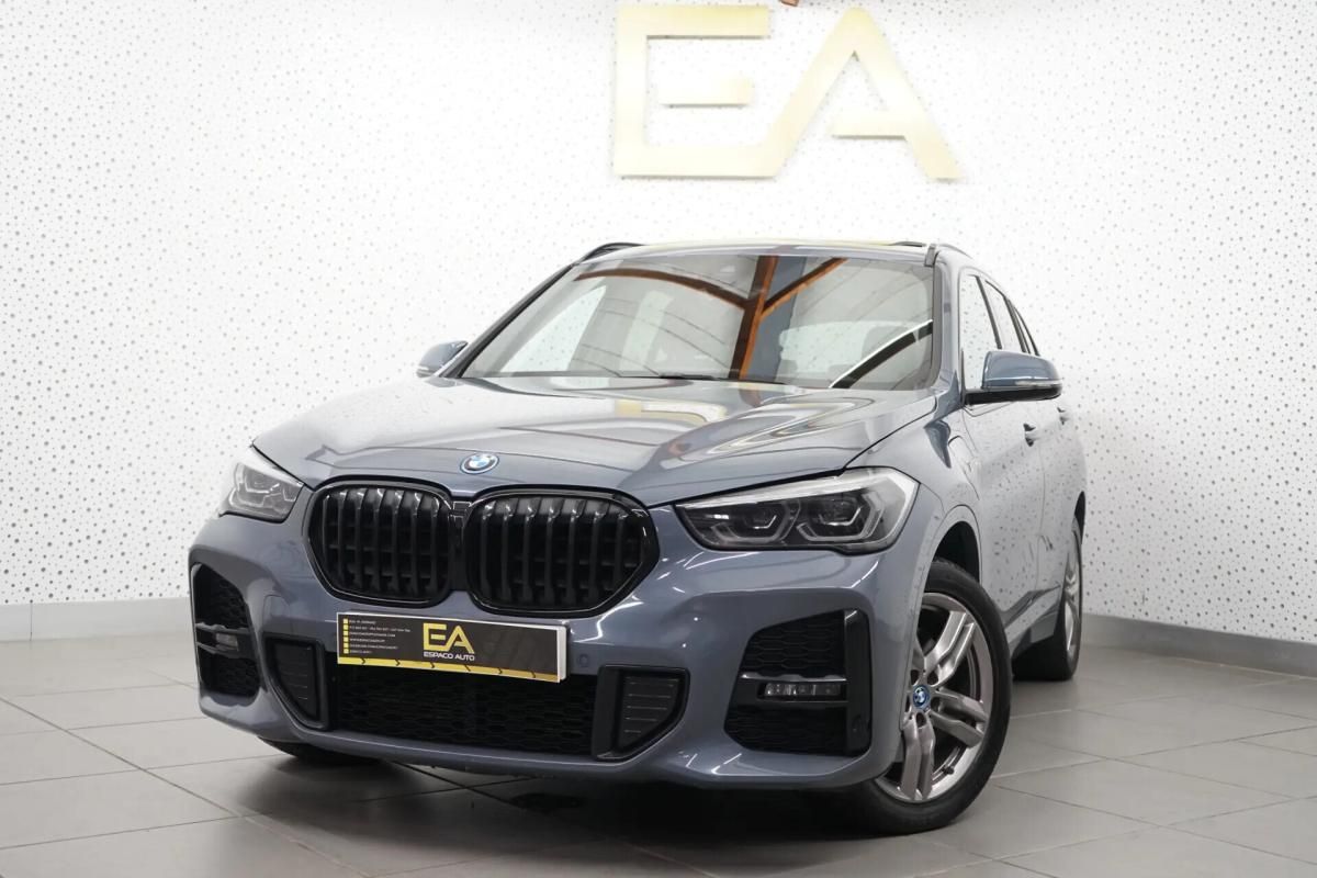 bmw-x1-xdrive25e-2022-hibrido-a-gasolina-1499cc