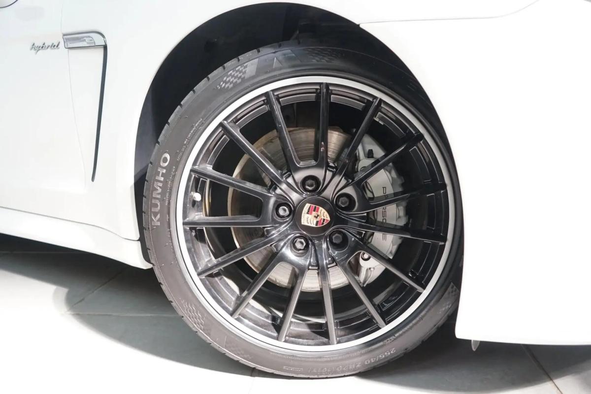 porsche-panamera-2013-hibrido-a-gasolina-2995cc