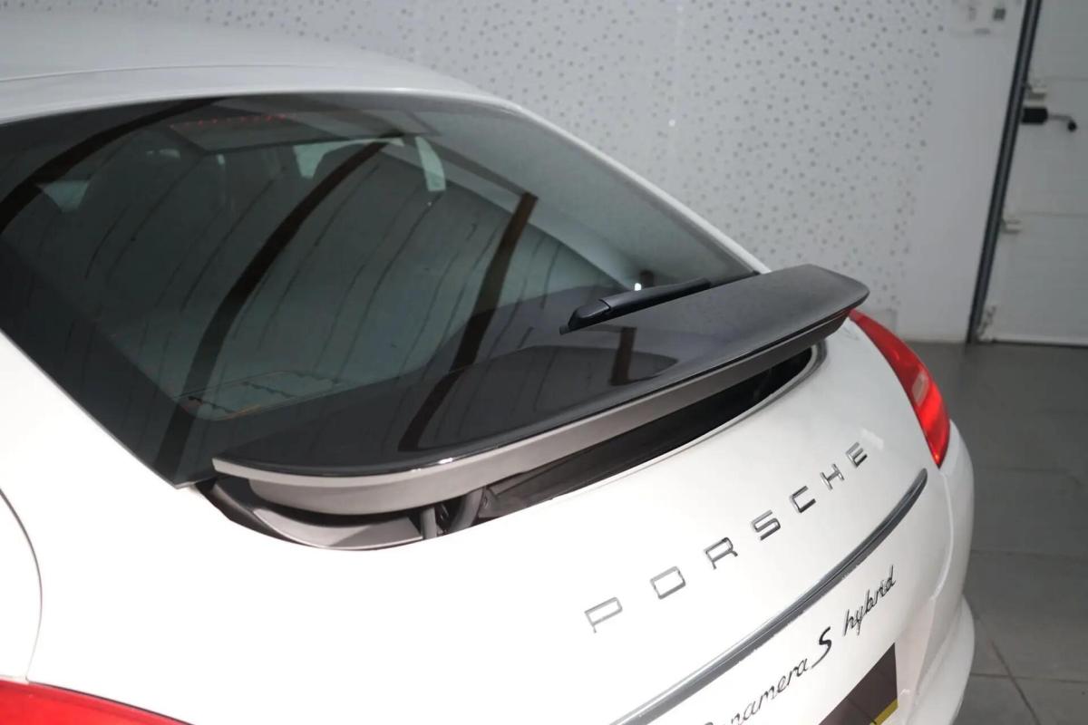 porsche-panamera-2013-hibrido-a-gasolina-2995cc