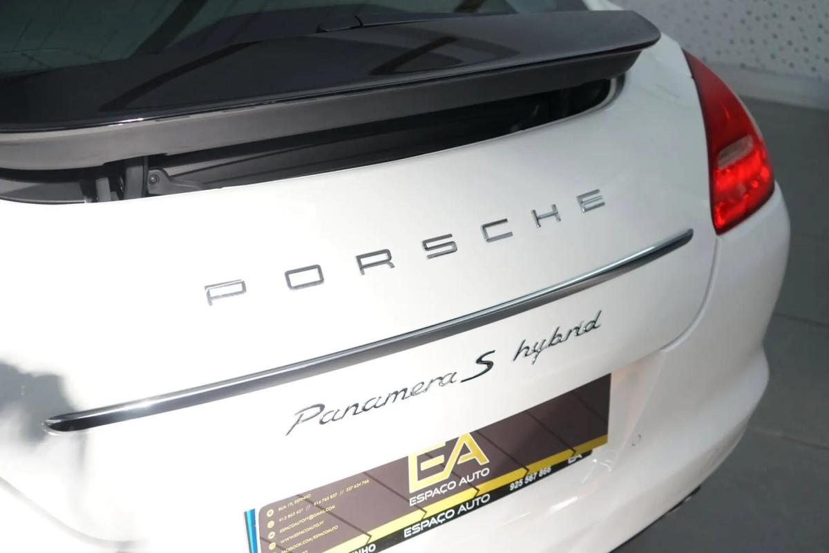 porsche-panamera-2013-hibrido-a-gasolina-2995cc