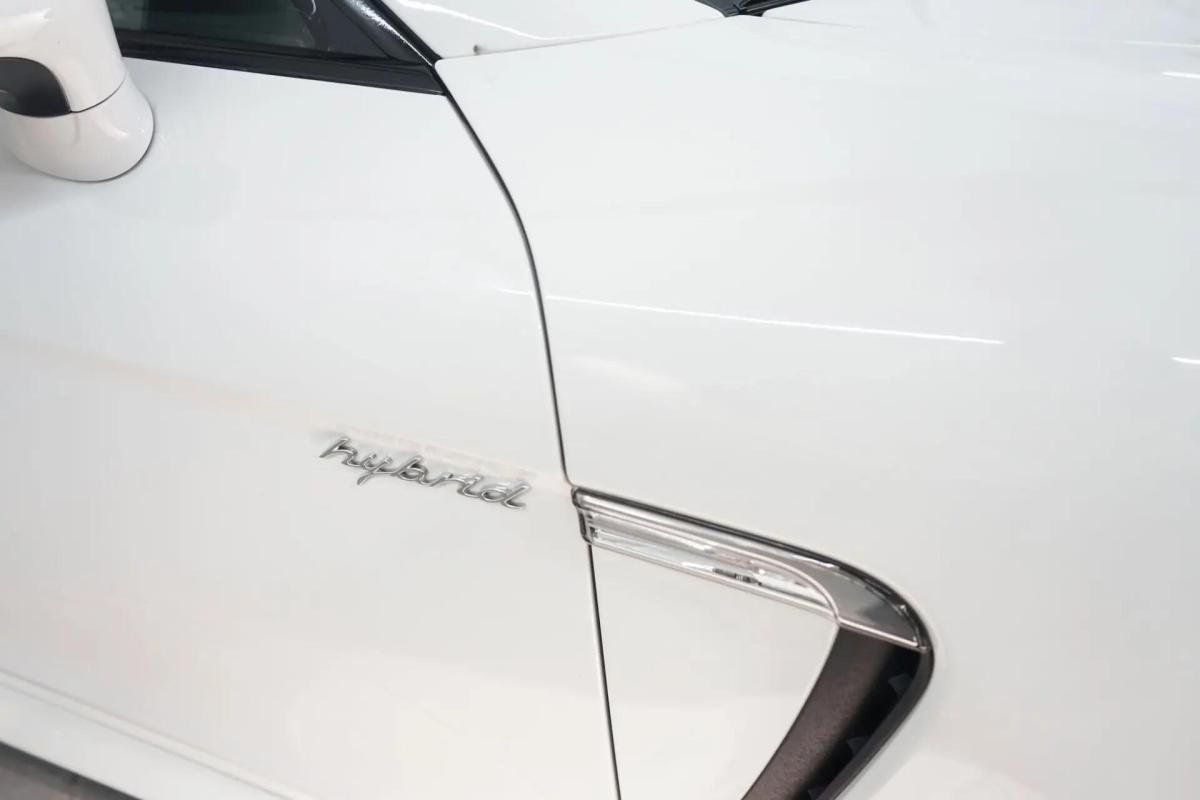 porsche-panamera-2013-hibrido-a-gasolina-2995cc