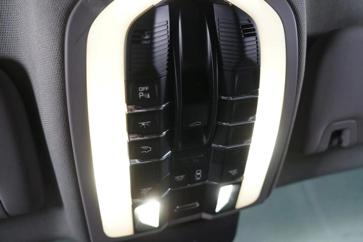 porsche-panamera-2013-hibrido-a-gasolina-2995cc
