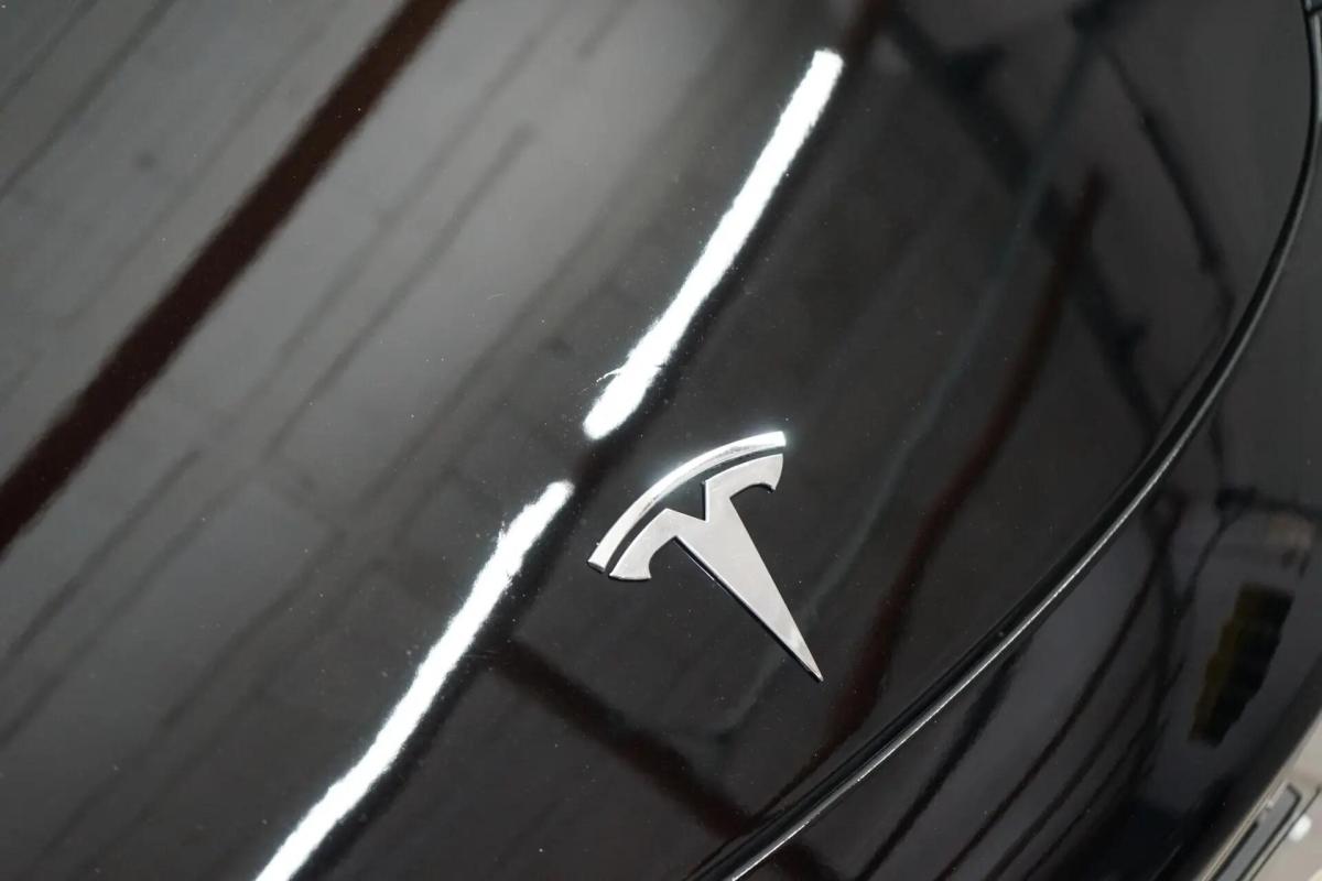 tesla-model-3-2019-eletrico-0cc