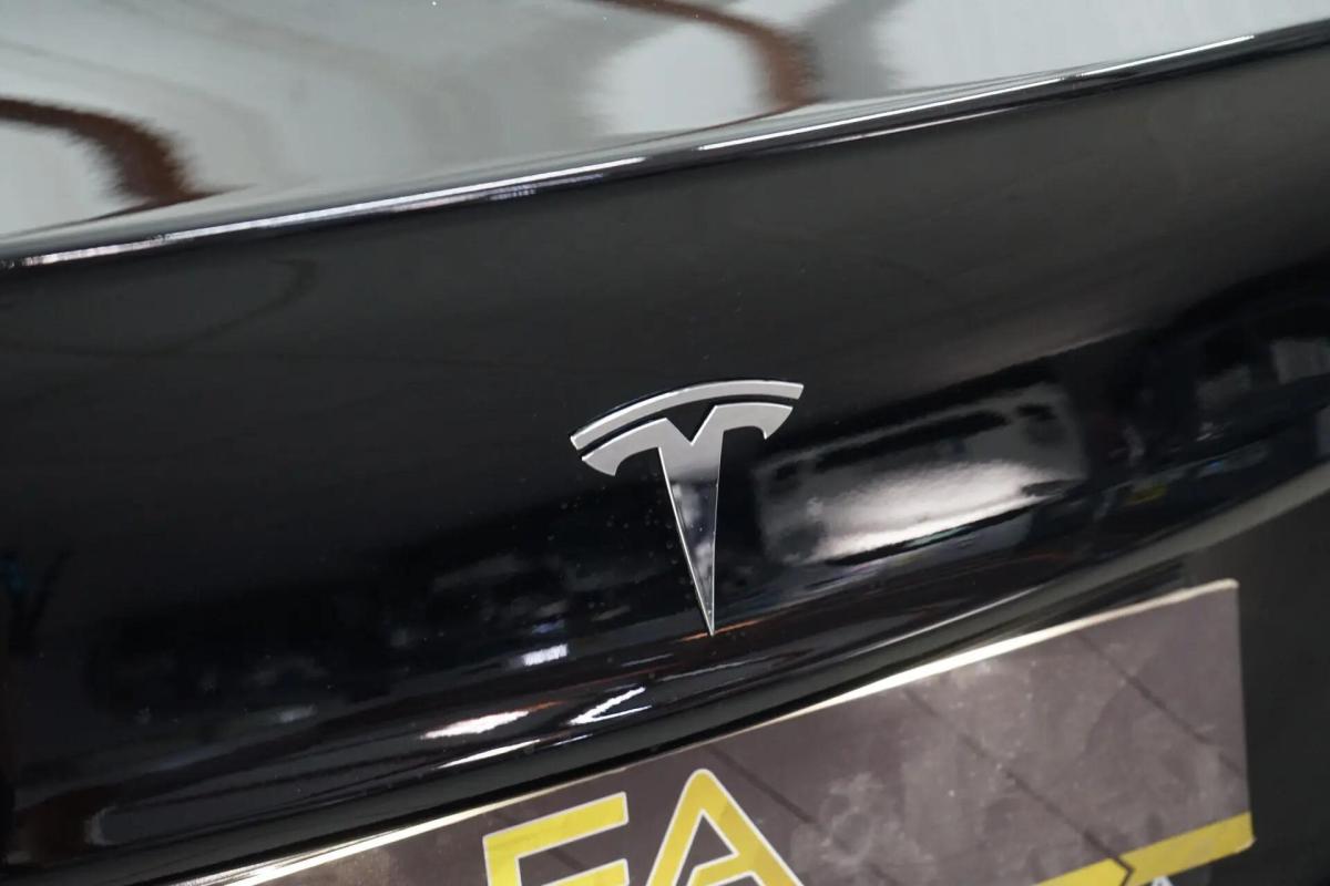 tesla-model-3-2019-eletrico-0cc