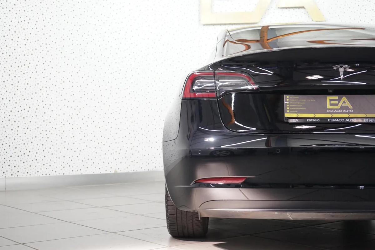 tesla-model-3-2019-eletrico-0cc