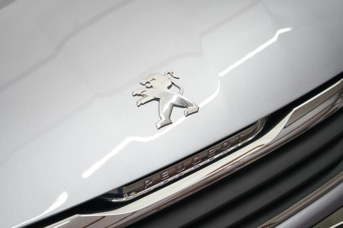 peugeot-308-sw-2014-diesel-1560cc